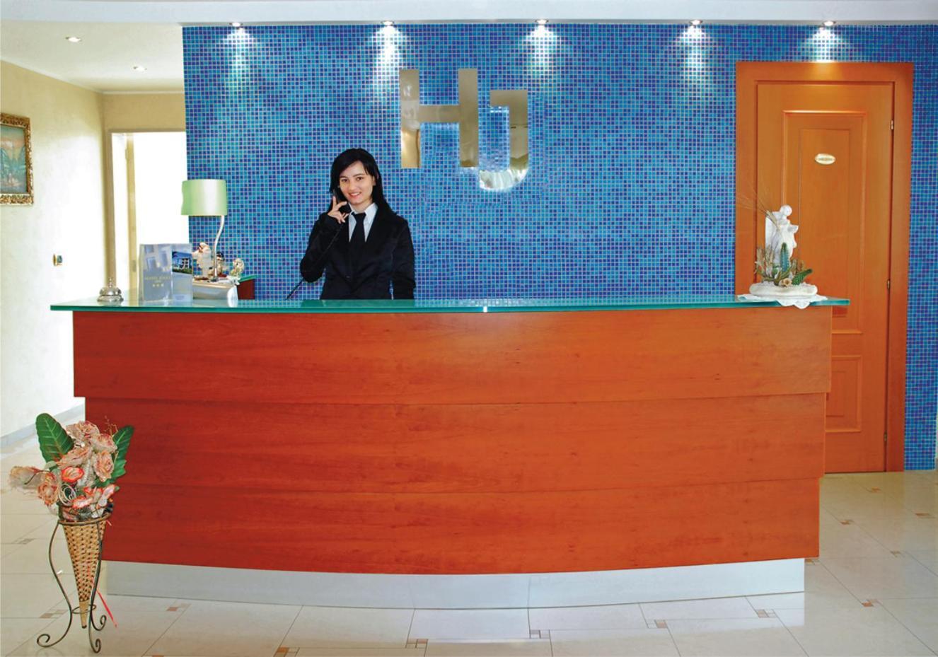 Hotel Jolly Modugno Zewnętrze zdjęcie